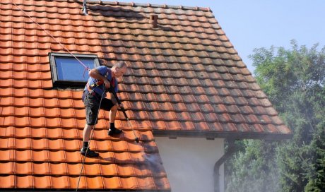 TOITURES DAUPHINOISES Valence - Nettoyage de toitures par un couvreur professionnel